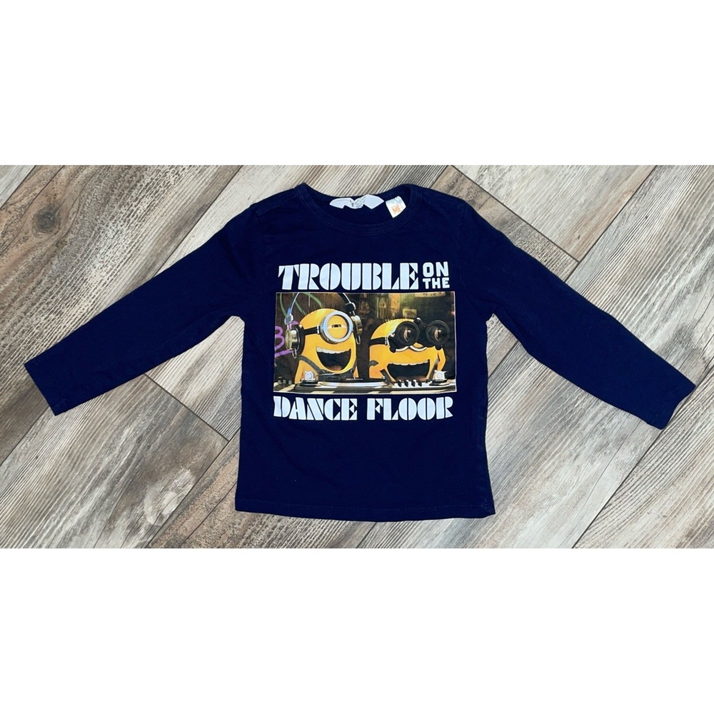 Preowned- H&M Minions Graphic T-Shirt Long Sleeve Kids‎ (Size 2-4 Years)
